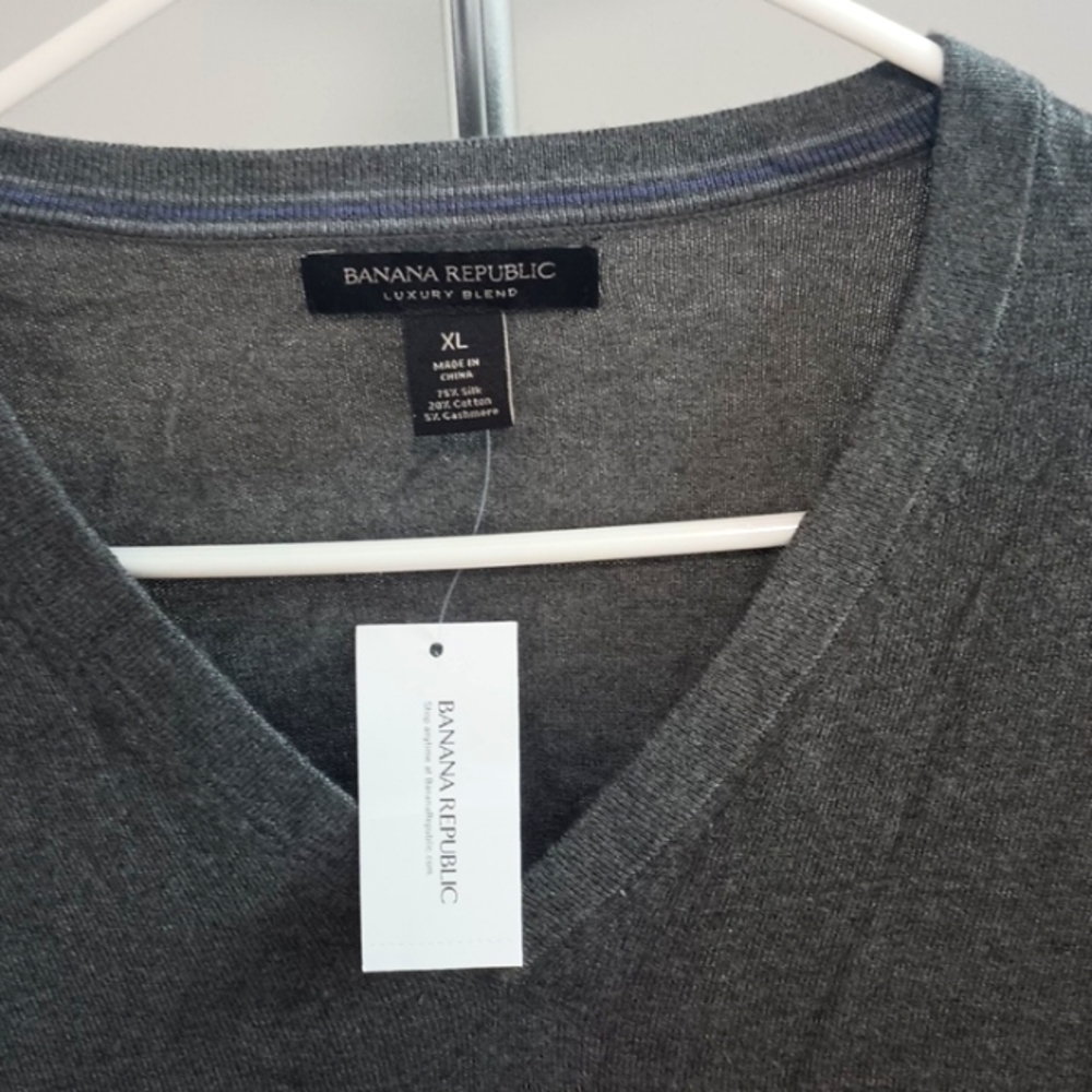 Banana Republic Luxury Blend NWT